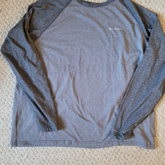 Mens XXL Light and Dark Gray Columbia Long Sleeve - Picture 2 of 7